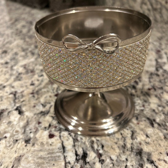 Bath and Body Works 3 Wick Candle Holder Glitter  Bow  Sparkle Pedestal - Picture 2 of 7